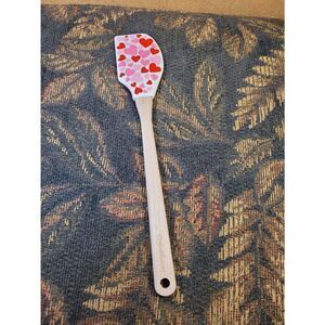 Crate & Barrel Red and Pink Hearts Spatula